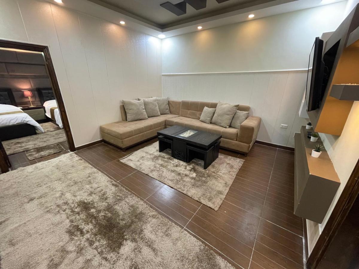 Oqdeh Studio Dzseras Kültér fotó