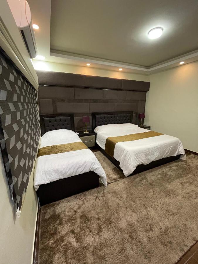 Oqdeh Studio Dzseras Kültér fotó
