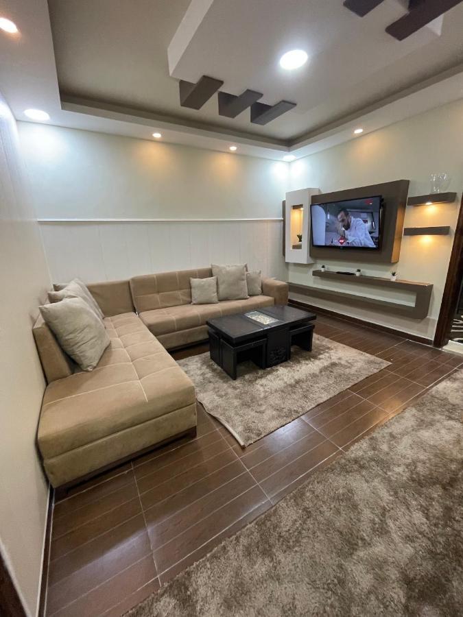 Oqdeh Studio Dzseras Kültér fotó